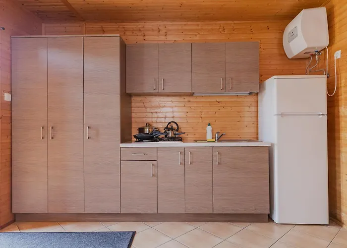 ロッジ Trzy Czajki Letniskowe ビチェ